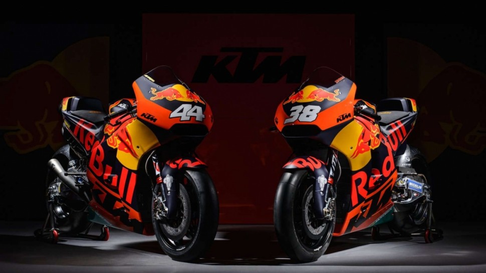 MotoGP: KTM RC16 заводских пилотов Пола Эспаргаро и Бредли Смита