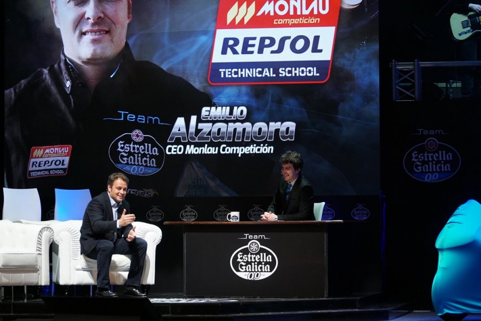 Эмилио Альсамора, менеджер братьев Маркесов и владелец Monlau Competicion, домашней команды Honda в CEV Moto3