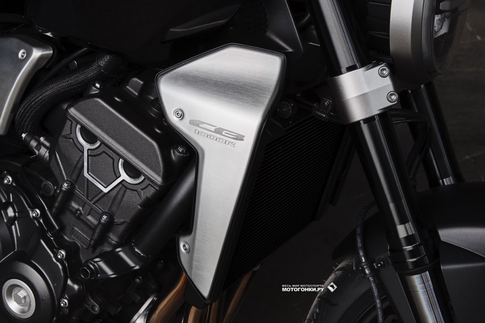 Honda CB1000R (2018) представлен на EICMA-2017