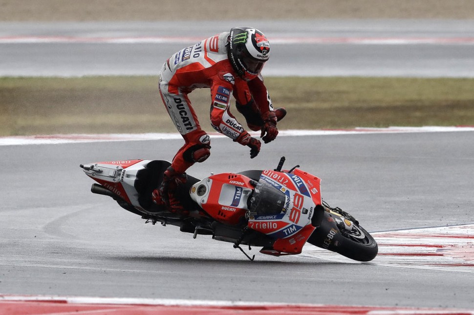 Хорхе Лоренцо в дебютный сезон с Ducati разрешили все, и это - программа обучения, если можно так выразиться