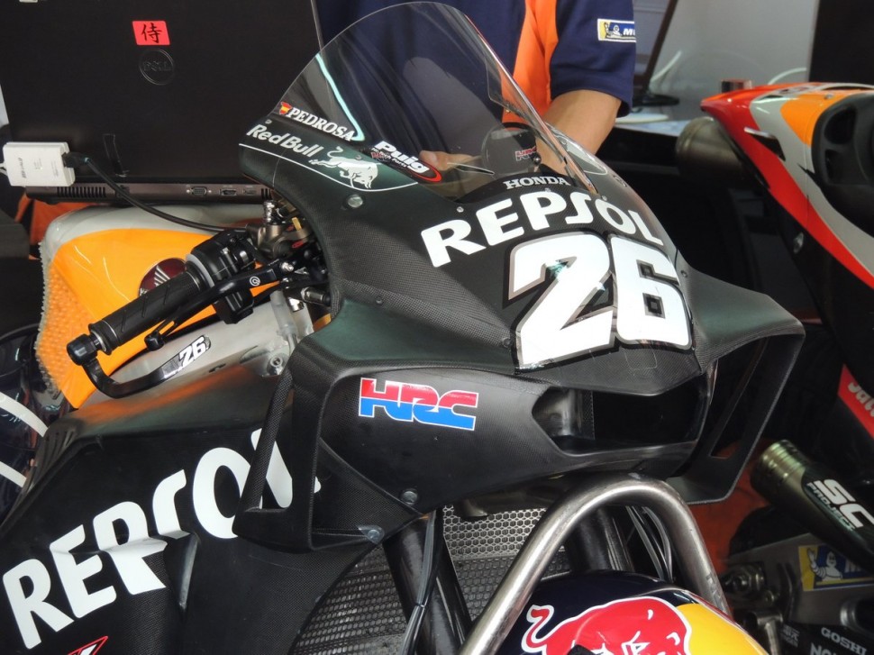 Новый аэродинамически обвес Honda на мотоцикле Дани Педросы