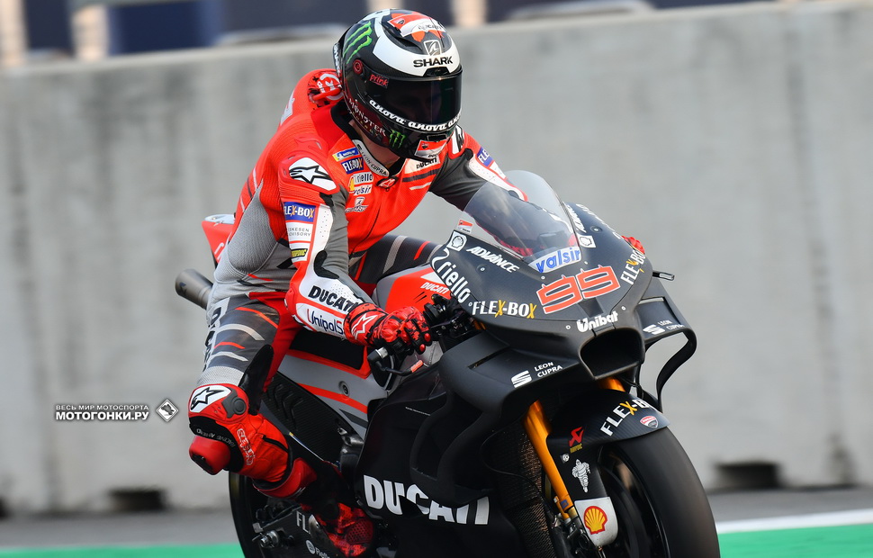 Хорхе Лоренцо на борту GP17 Данило Петруччи - с альтернативным аэродинамическим обвесом