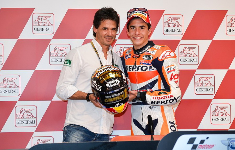 С Марком Маркесом - самым молодым чемпионом MotoGP в истории (2013 год)