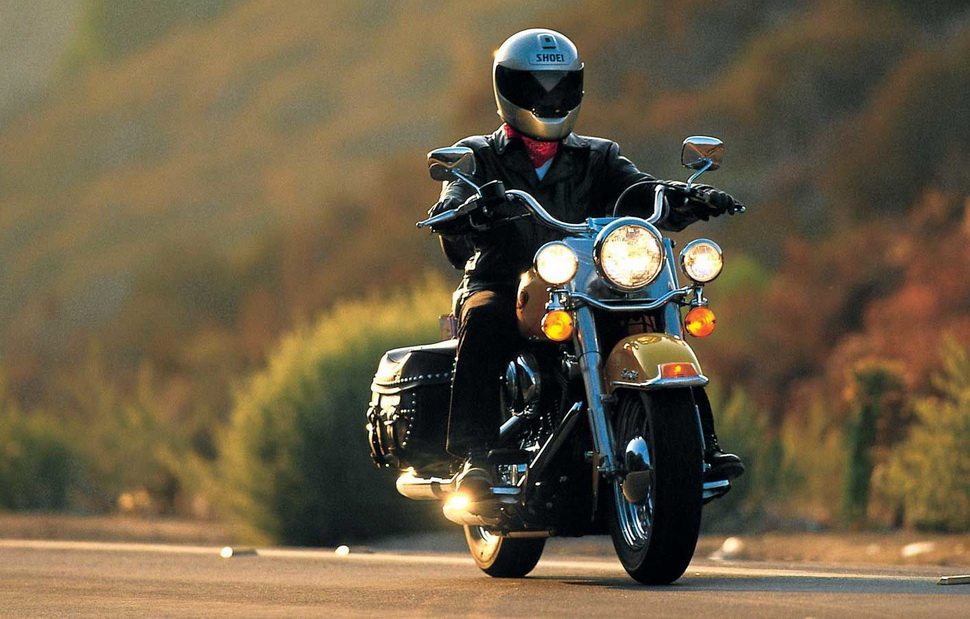 Со снятым ветровым стеклом Harley-Davidson Heritage приобретает вид как из 70-х