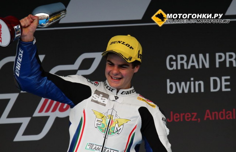 Первая победа Романо Фенати, Гран-При Испании 2012 года, Moto3 - фотография автора
