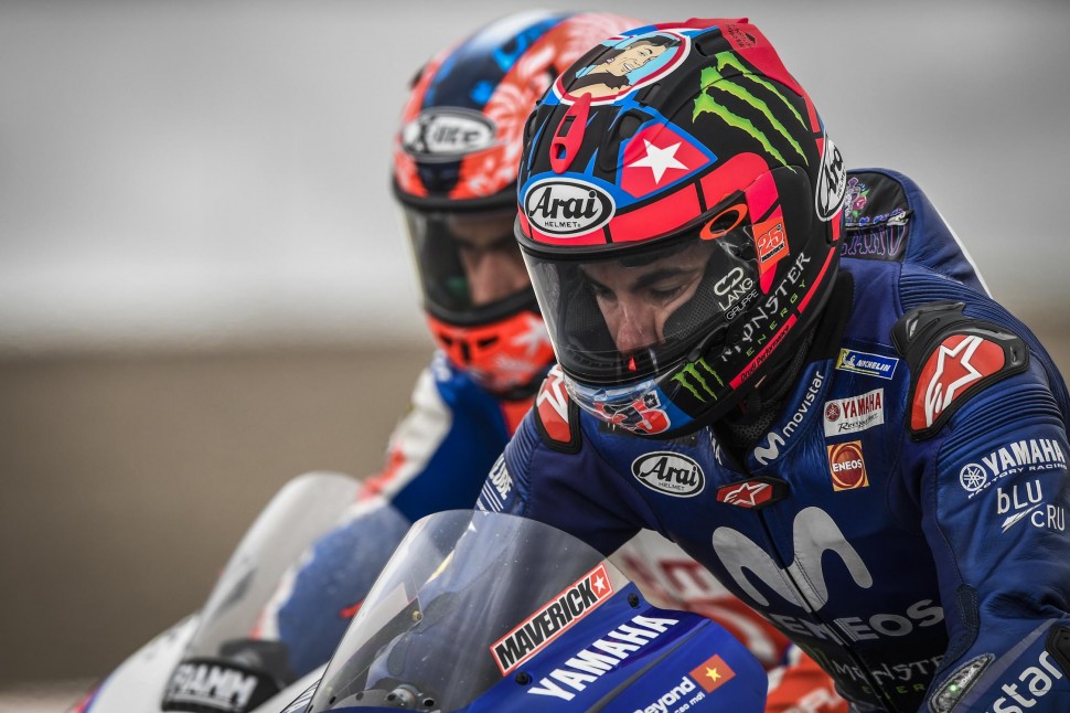 Виньялес стартует с поул-позиции в финальной гонке MotoGP 2018 года