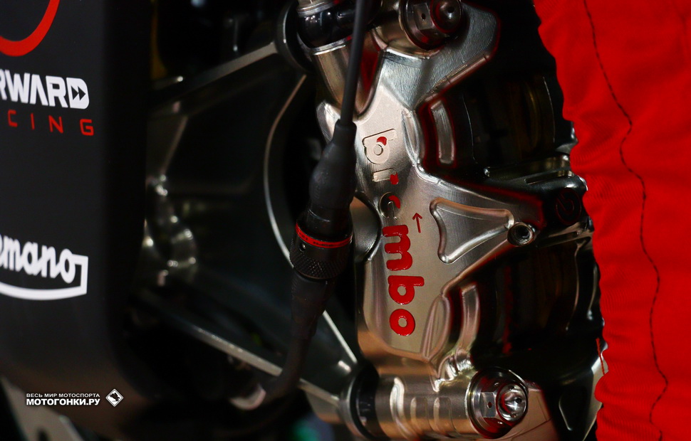 Прототип MV Agsuta Moto2 - тормоза Brembo топовой комплектации
