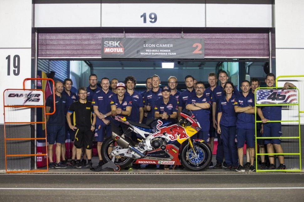 Первый сезон Red Bull Honda World Superbike Team завершился в Катаре, но совсем не так, как хотелось HRC и TKR