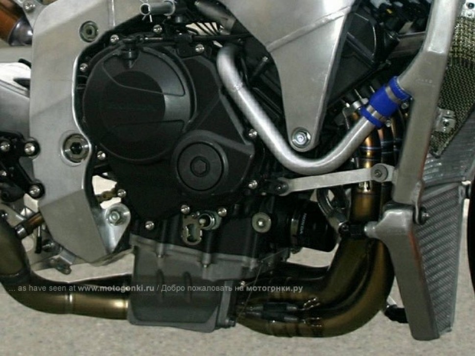 CB650R NEO SPORTS CAFE — ДВИГАТЕЛЬ И ТРАНСМИССИЯ CB650R Neo Sports Cafe