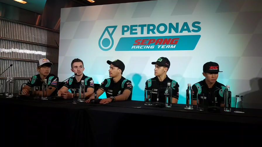 Пресс-конференция с пилотами Petronas SRT состоялась после презентации