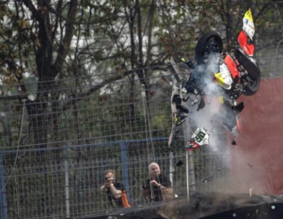 Ducati V4 R Юджина Лаверти после вчерашней аварии