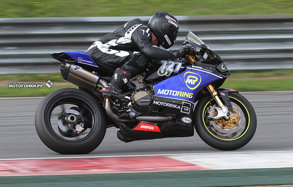 Антон Ерёмин на Ducati Panigale 1199R