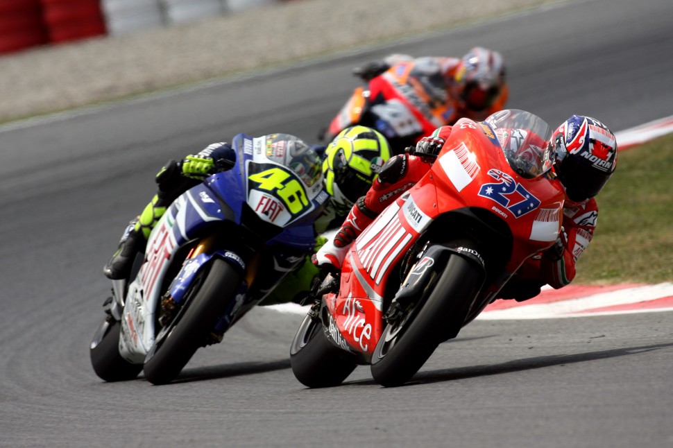 Кейси Стоунер легко побил Валентино Росси в дебютный сезон с Ducati, в 2007 году