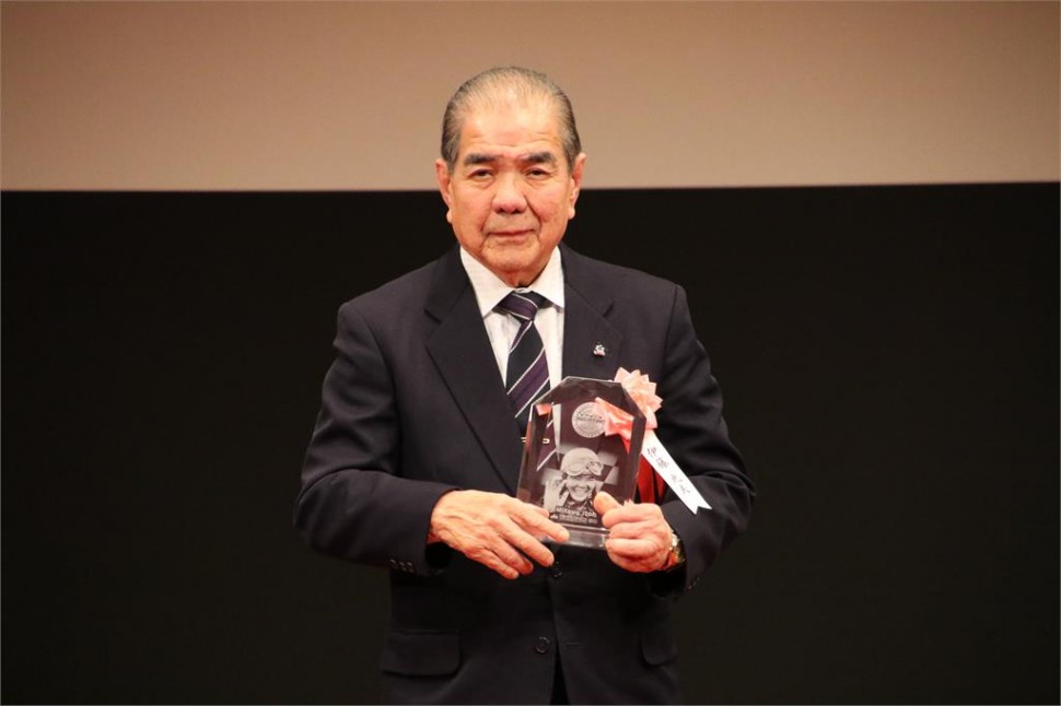 Митсуо Ито, первый японский мотогонщик, выигравший международные мотоциклетные соревнования