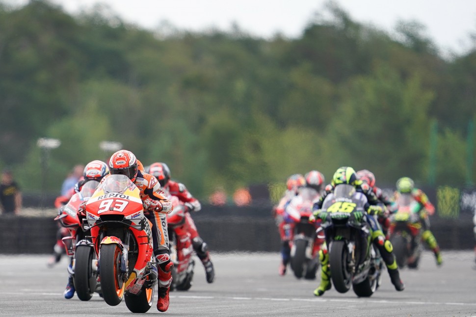 46 из 50 побед в MotoGP Маркес одержал, стартуя с поул-позиции или 1-й линии решетки