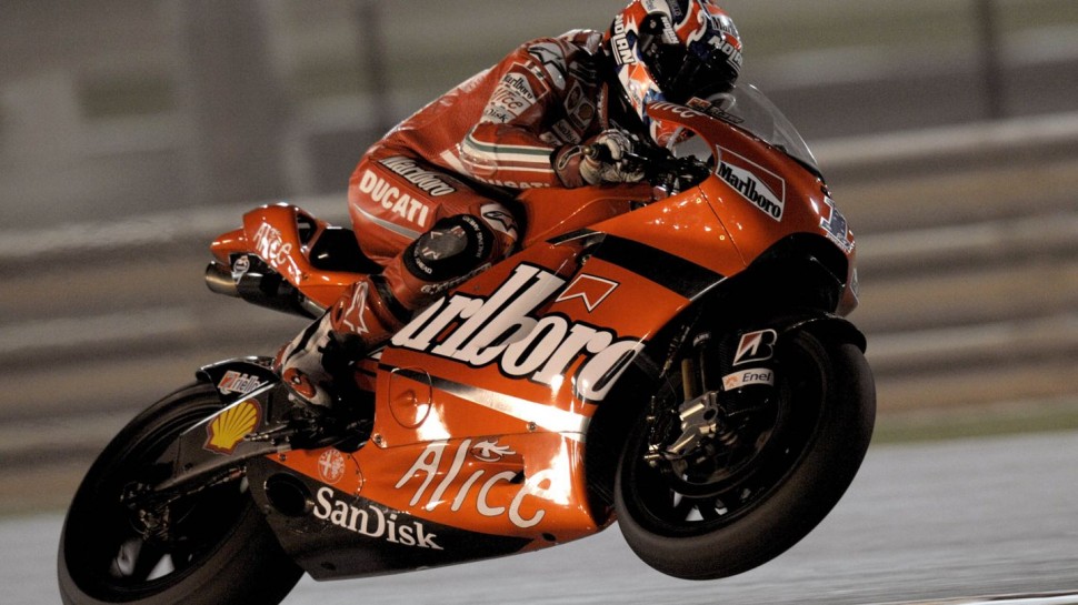 Первая гонка Кейси Стоунера с Ducati Corse в 2007 год: Гран-При Катара - победа!