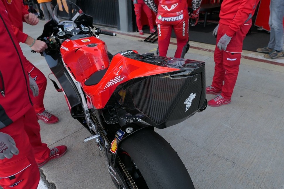 Новый Ducati Desmosedici GP20 испытан на FP1 Гран-При Валенсии