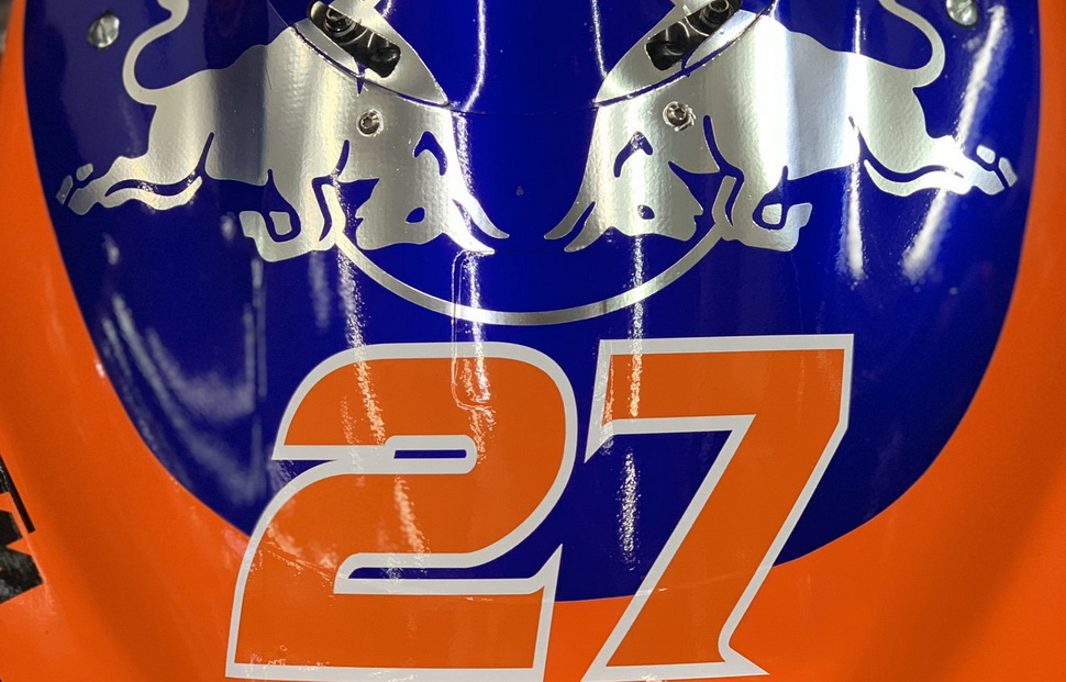 Номер 27 возвращается в MotoGP с Икером Лекуоной в Tech 3 KTM