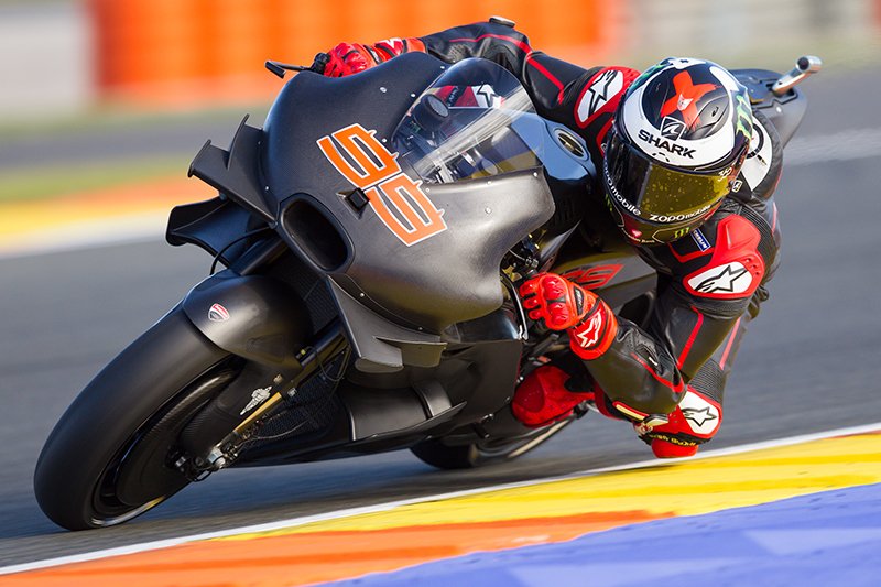 Игры с аэродинамикой: тесты IRTA MotoGP в Валенсии, 2016 год