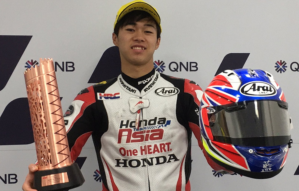 Приятный сюрприз настиг Аи Огуру уже в боксе Asia Honda Team