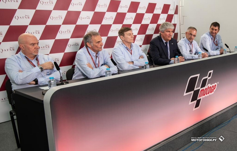 Президент FIM Хорхе Виегас представляет ключевых представителей Федерации в MotoGP на Гран-При Катара
