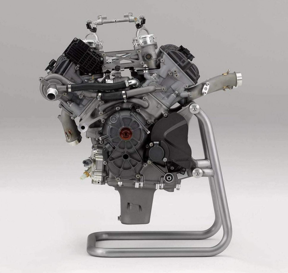 Двигатель Honda RC213V / RC213V-S