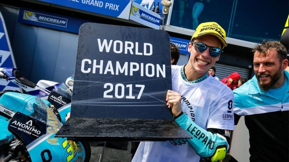 Жоан Мир, чемпион Moto3 2017 года