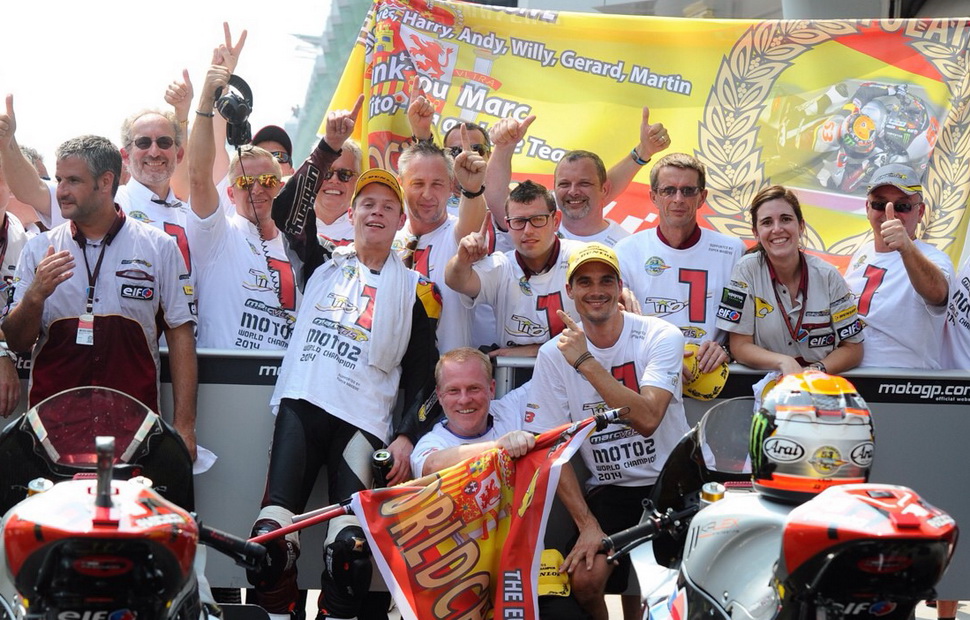 Тито Рабат стал чемпионом Moto2 с Marc VDS Racing в 2014 году
