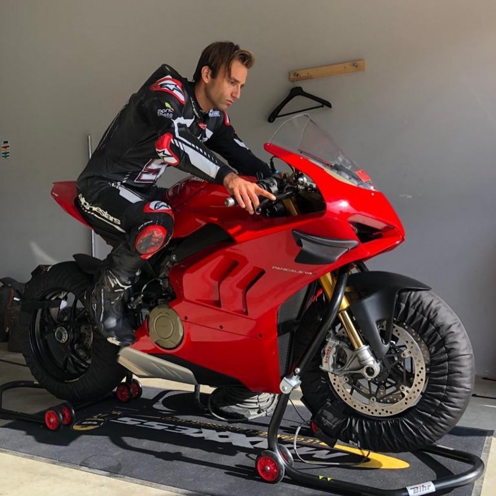 Жоан Зарко на Ducati V4S (правда, фотография с трек-дней сезона 2020)