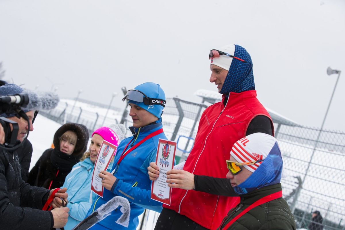 Награждение по итогам лыжной гонки на Moscow Raceway в мужском зачете