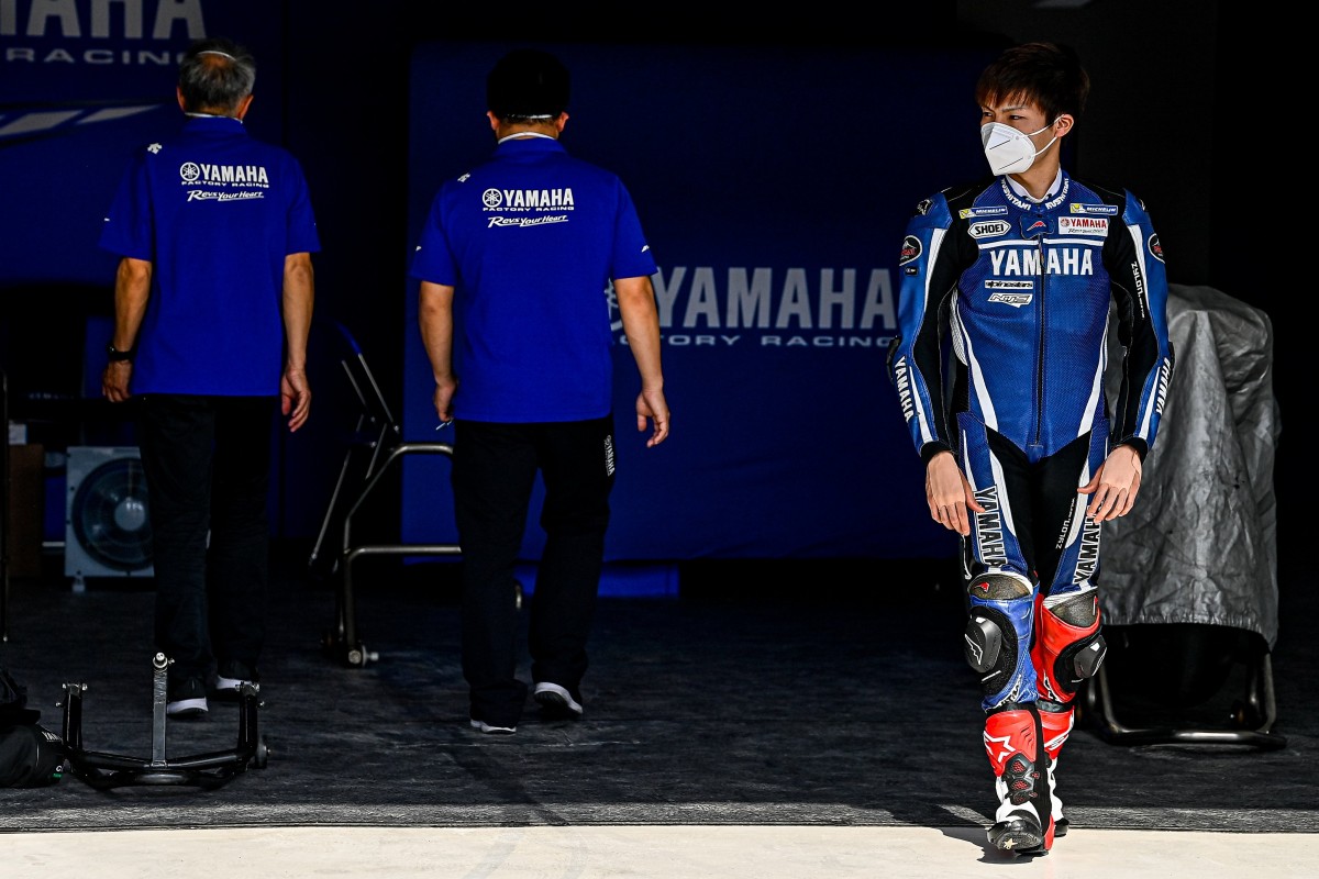 Кота Нозане на тестах IRTA MotoGP Qatar 1 в роли тест-пилот Yamaha