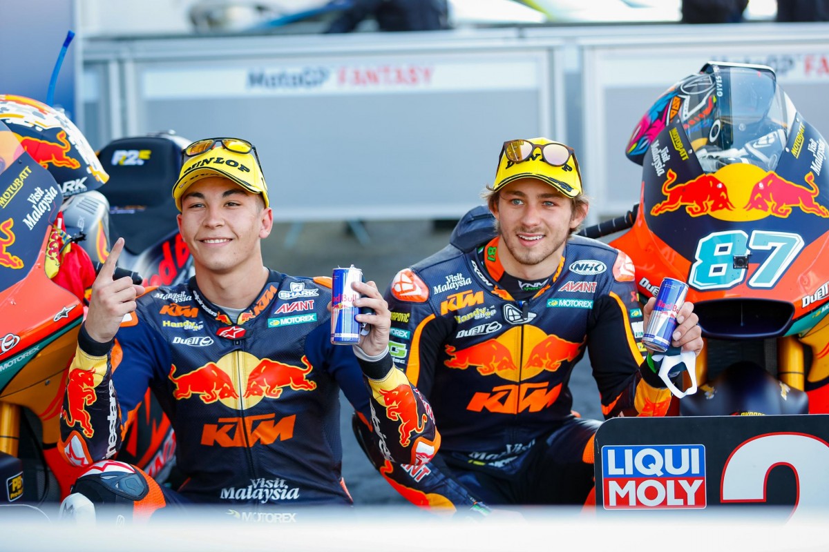 Партнеры по Red Bull KTM Ajo Racing занимают две верхние строчки зачета Moto2