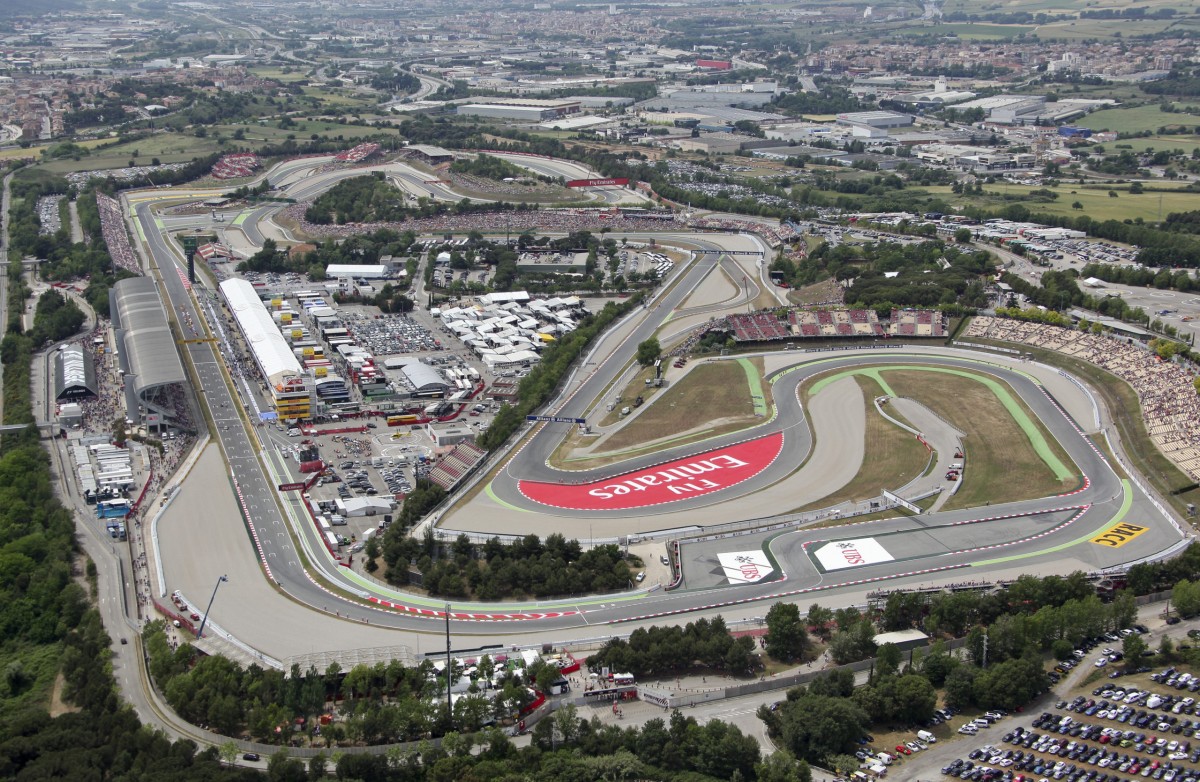 Вид на паддок Circuito de Barcelona-Catalunya до 2020 года (со старым 10-м поворотом)