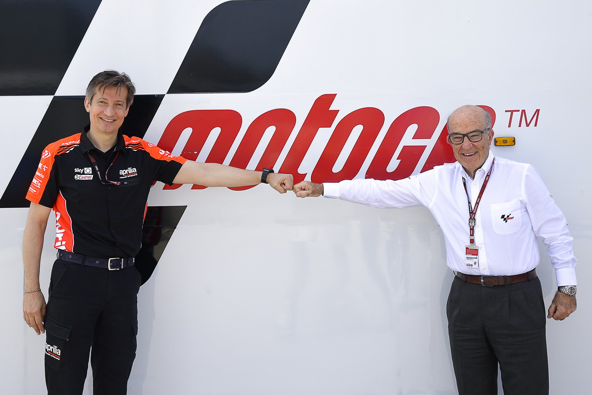 Массимо Ривола, директор Aprilia Racing подписал 5-летний контракт с Dorna Sports на участие в MotoGP