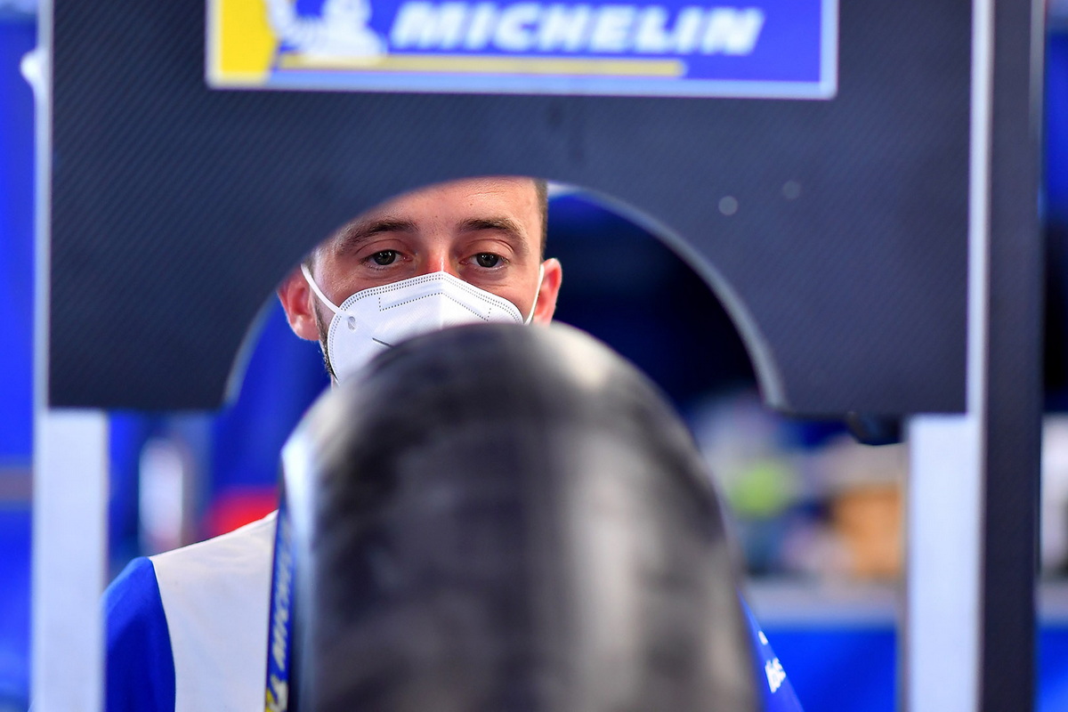 Michelin возвращается к симметричной схеме передних компаундов для Motorland Aragon