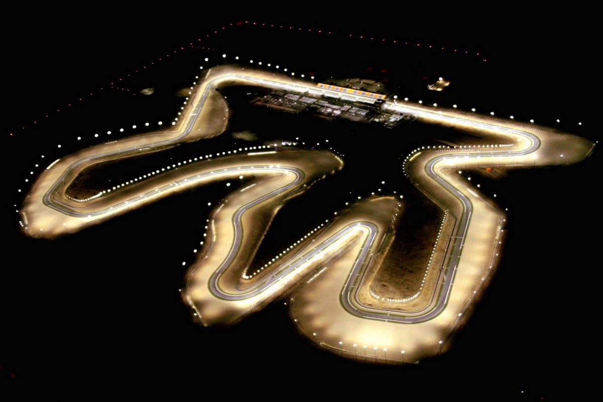 Losail International Circuit ночью: подсветка на 1 млн долларов