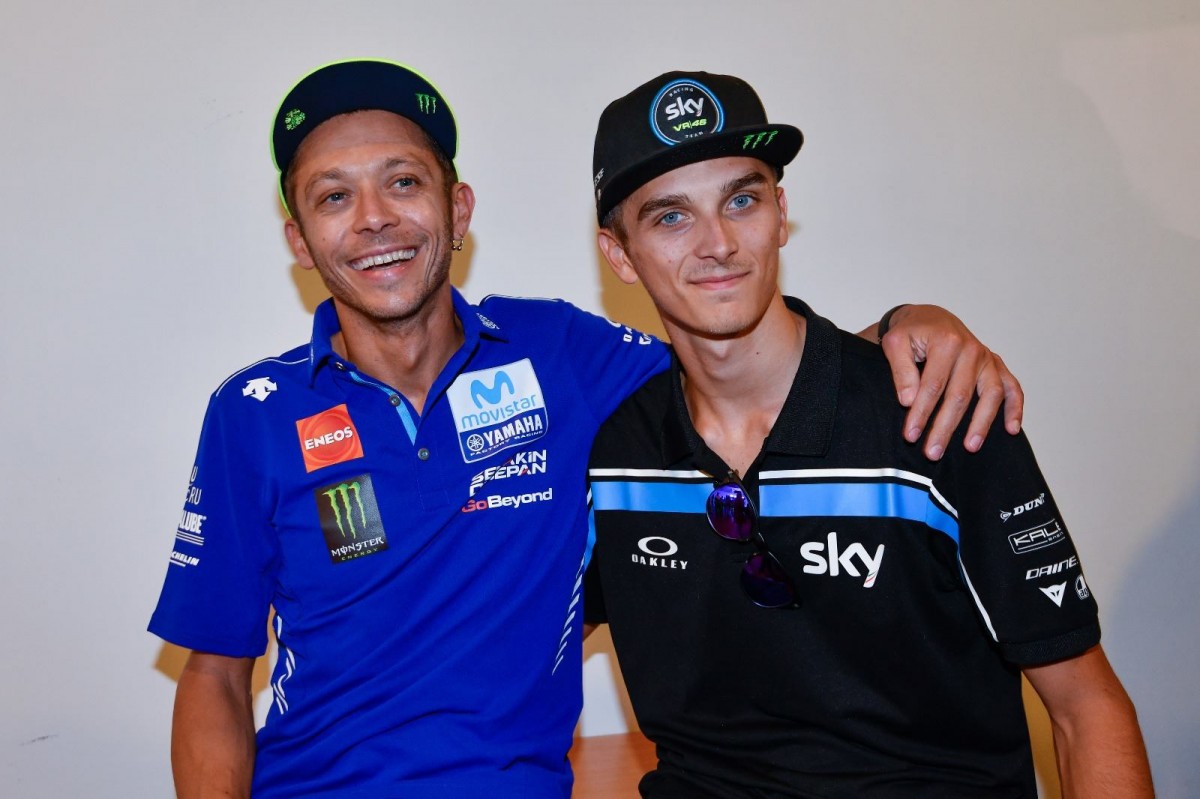 Валентино Росси и Лука Марини - вторая самая известная братская пара в MotoGP