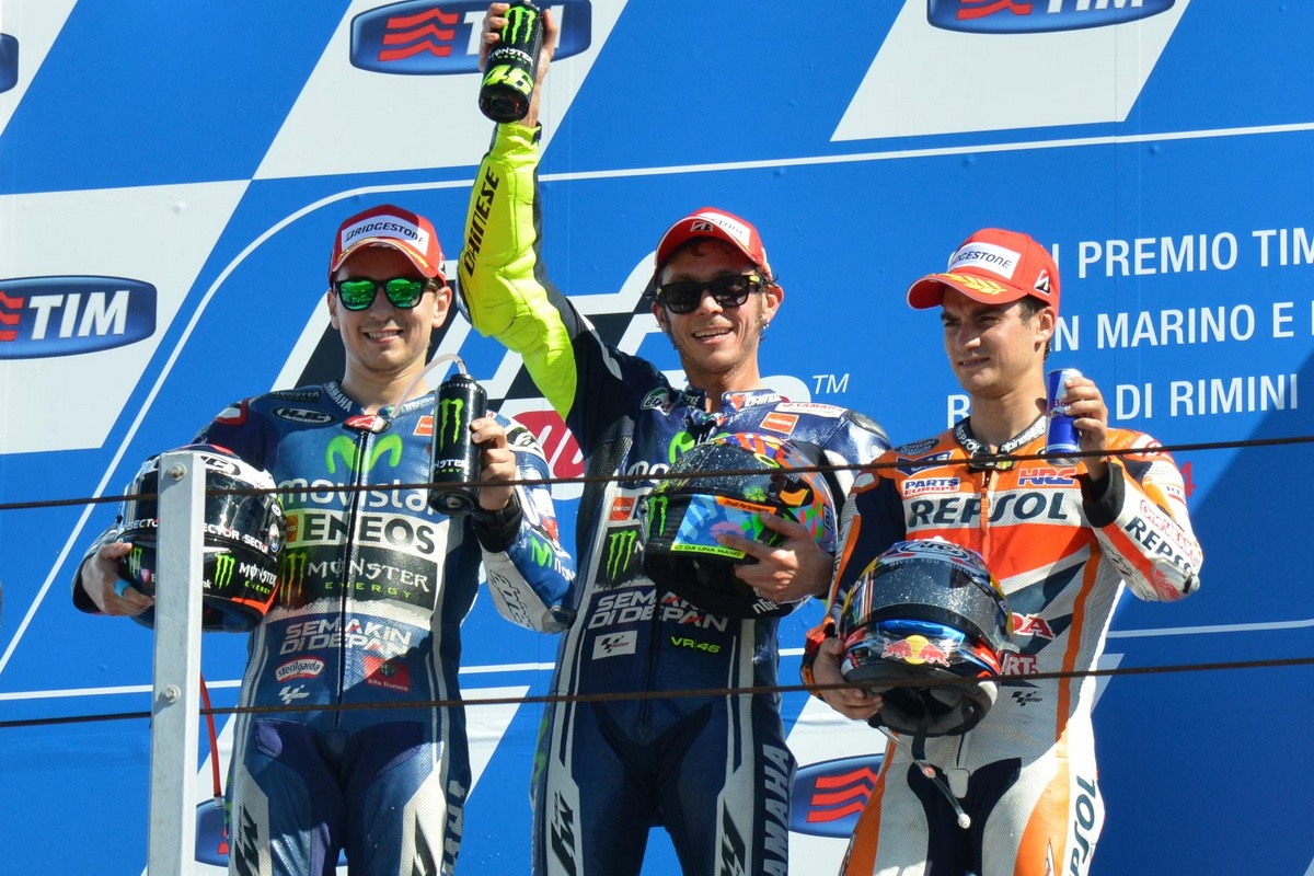 Валентино Росси и Хорхе Лоренцо - напарники по лучшей команде MotoGP на протяжении 6 лет