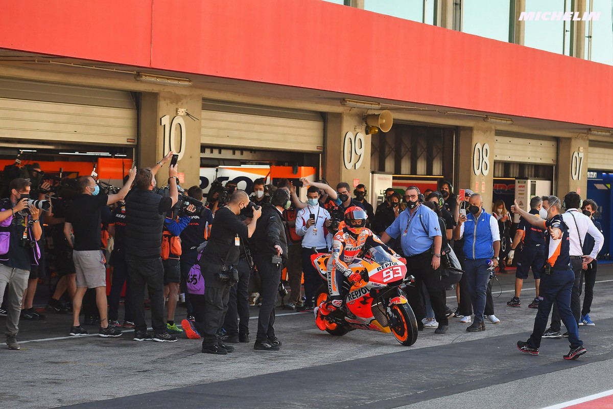 Возвращение Маркеса в MotoGP состоялось в Портимао в апреле