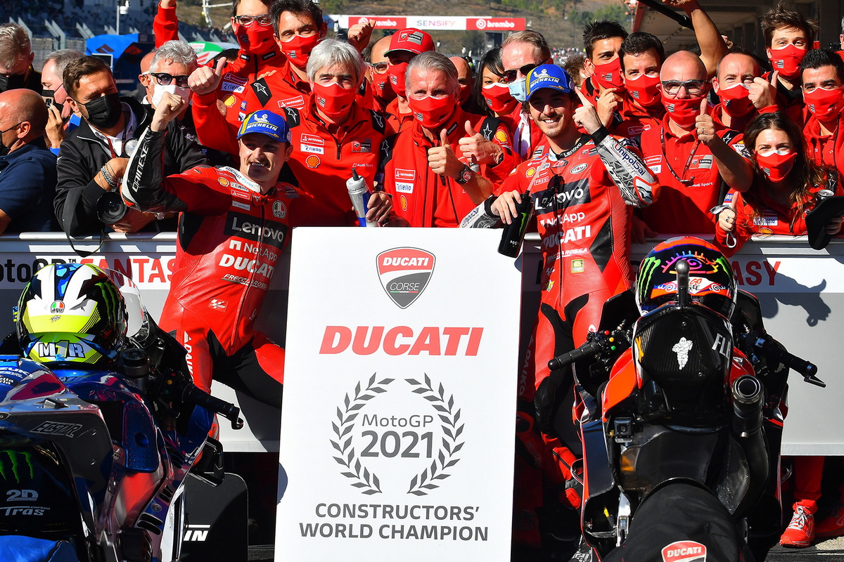 Кубок производителей Ducati забирает второй год подряд, но теперь без всяких если