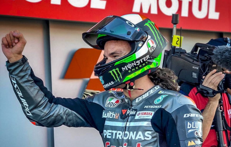 Франко Морбиделли из Petronas Yamaha SRT MotoGP выиграл Гран-При Валенсии 2020