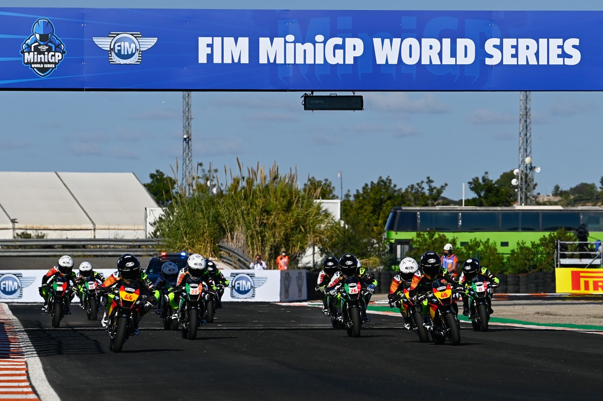 Гонки финала FIM MiniGP World Final 2021
