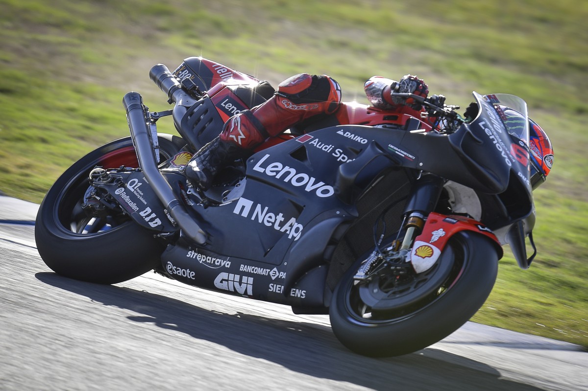 Ducati Desmosedici GP22 на тестах в Хересе