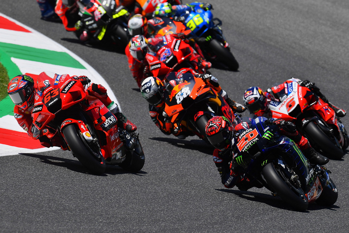 Старт Гран-При Италии MotoGP 2021