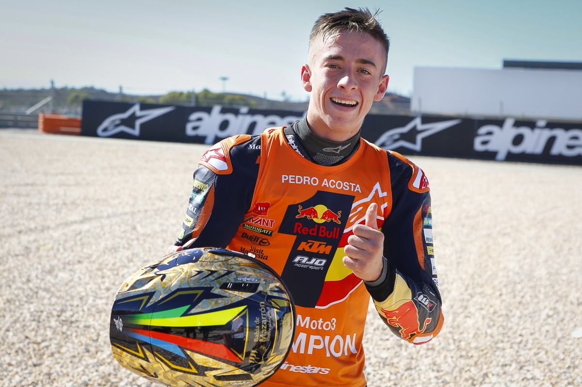 Педро Акоста - чемпион Мото Гран-При в классе Moto3 2021 года