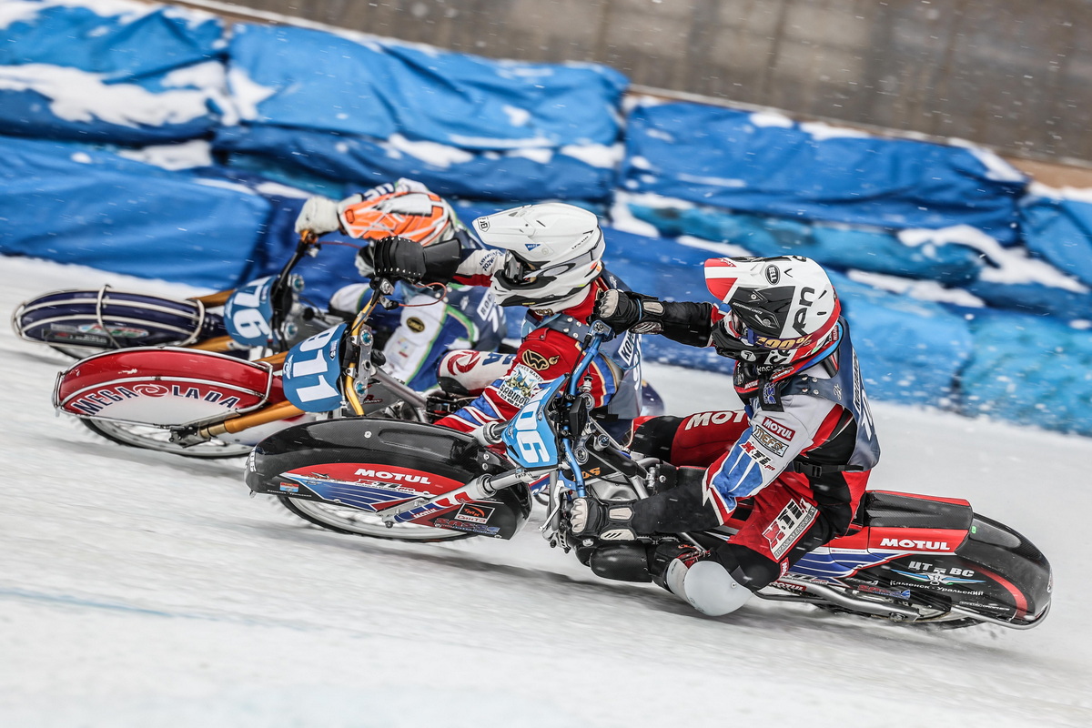 Хватка первого дня российского этапа FIM Ice Speedway Gladiators
