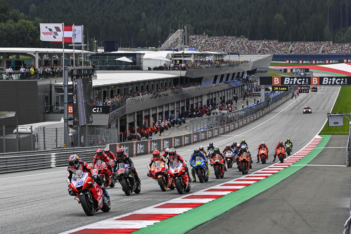 Старт Гран-При Австрии MotoGP 2021 года