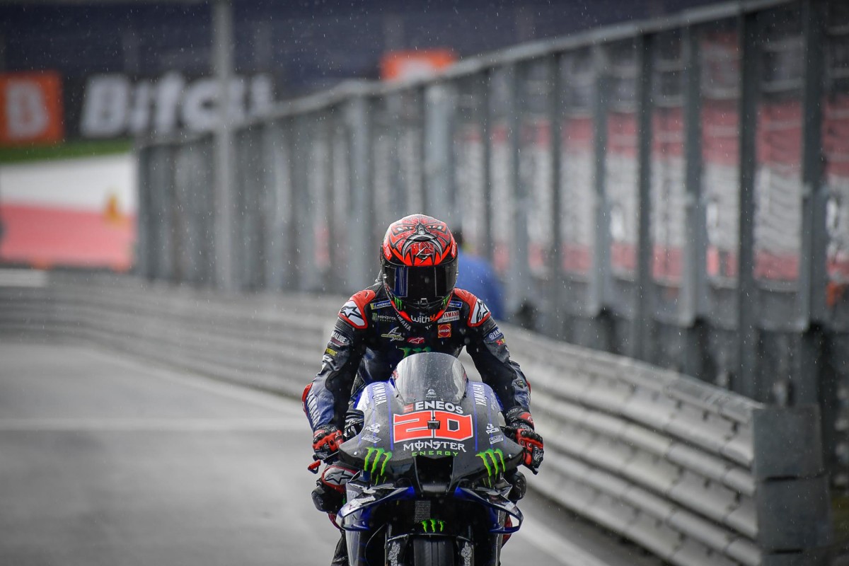 Фабио Куартараро после переобувки не смог прогреть дождевые покрышки и проиграл больше соперников из Ducati