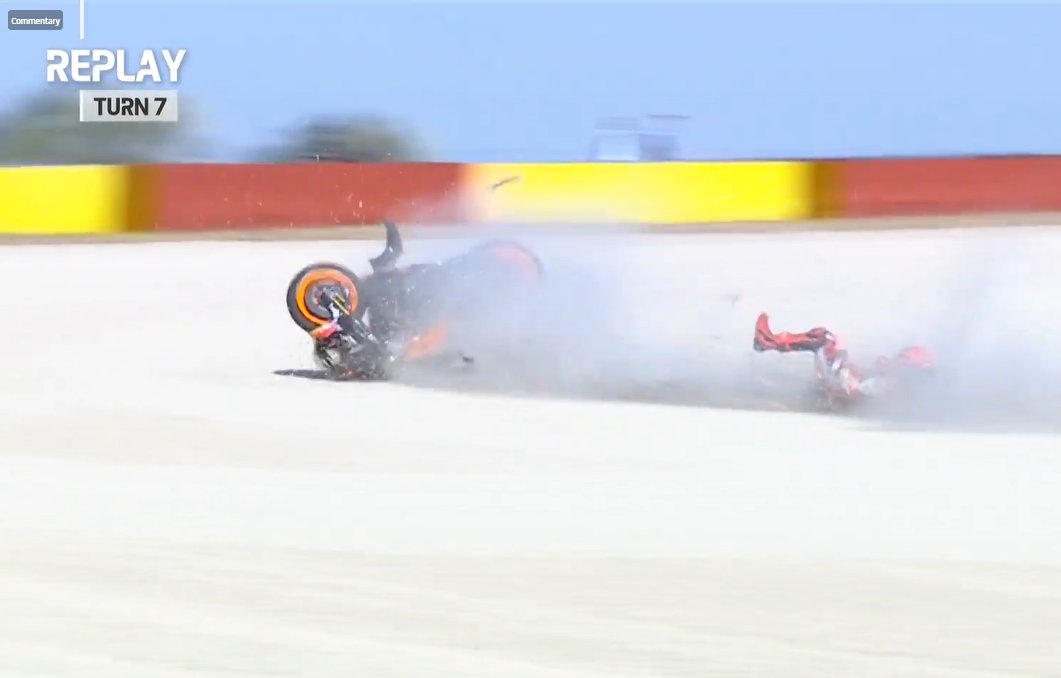 Первое падение Маркеса с момента возвращения в MotoGP