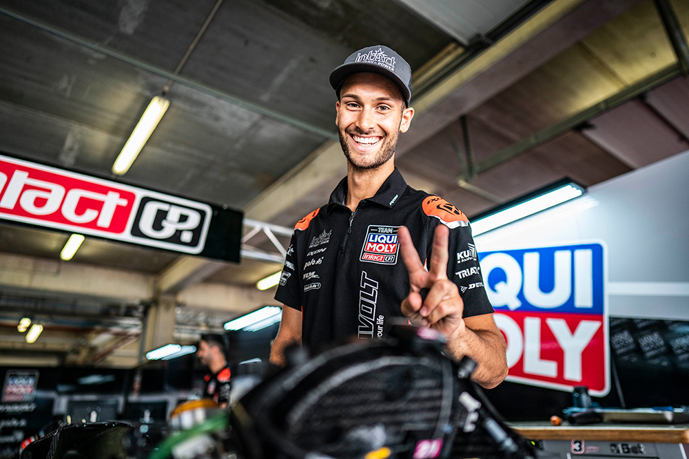 Лукас Тулович возвращается в Мото Гран-При на полный сезон с Intact GP